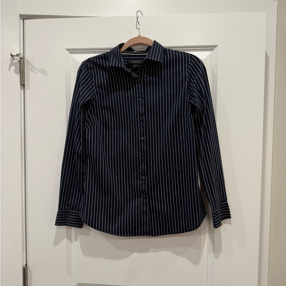 Banana Republic Button Up